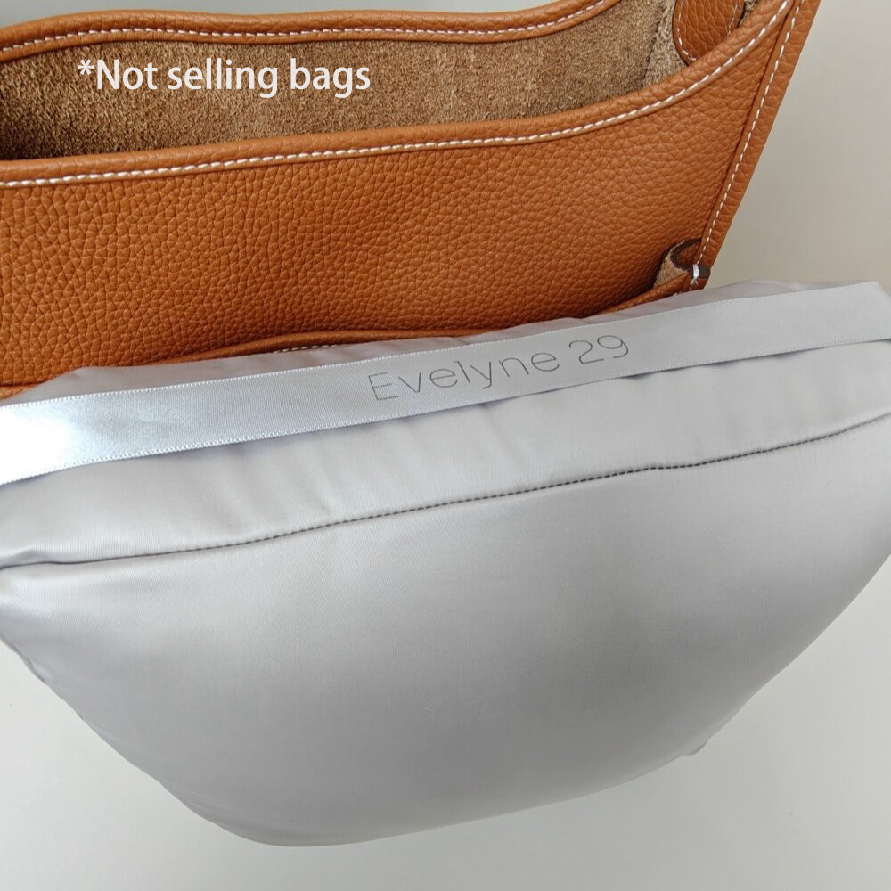 에블리네23 핸드백에 적합한 실크 소재의 고급 핸드백  - Handbags 리뷰 및 가격